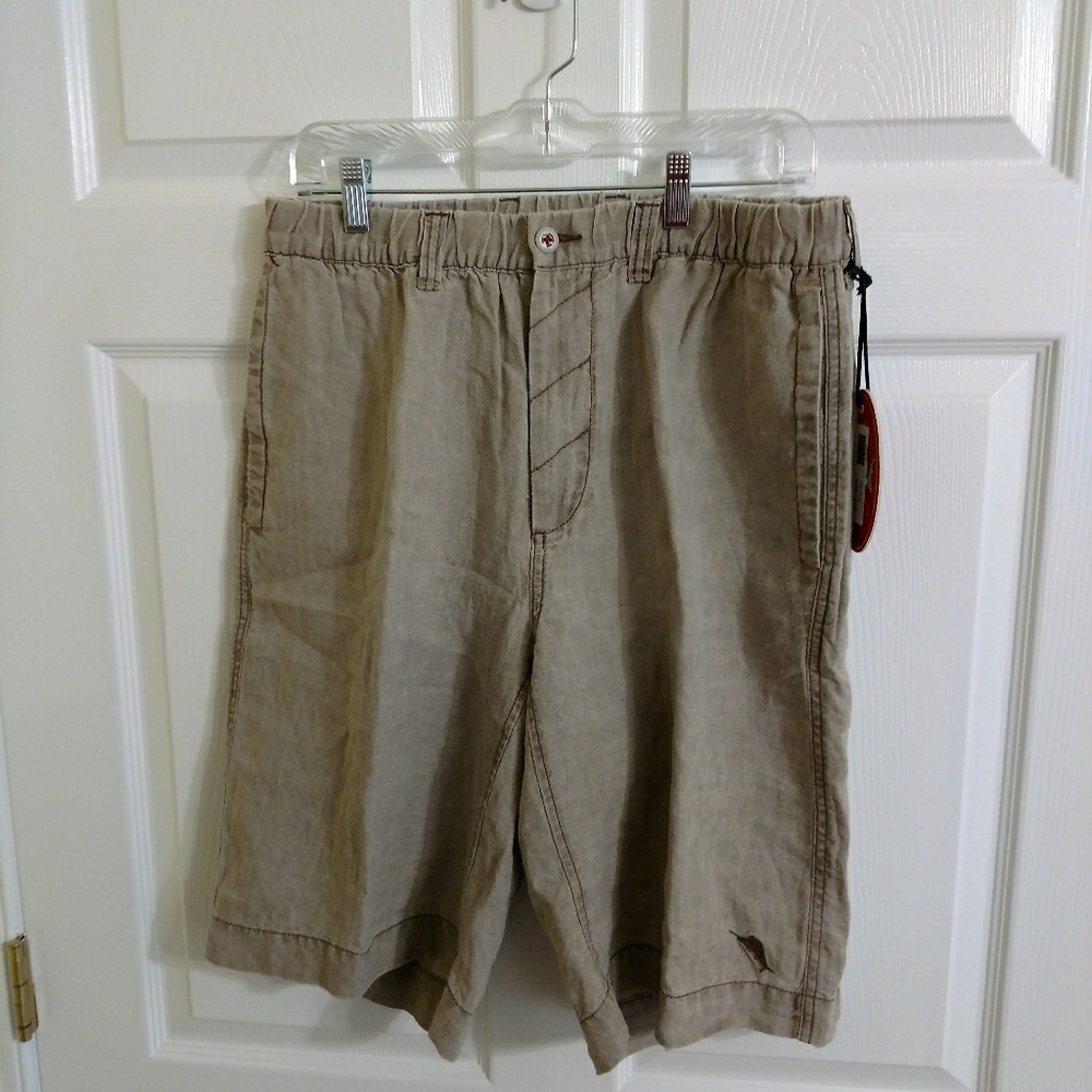 🎀NWT Relax by Tommy Bahama Khaki Shorts